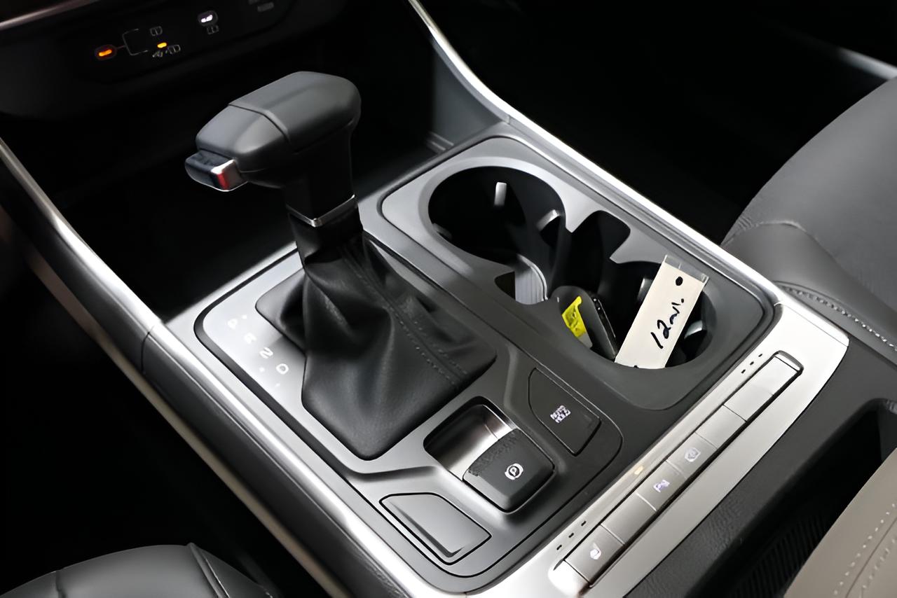 2027 Kia Carnival LXS