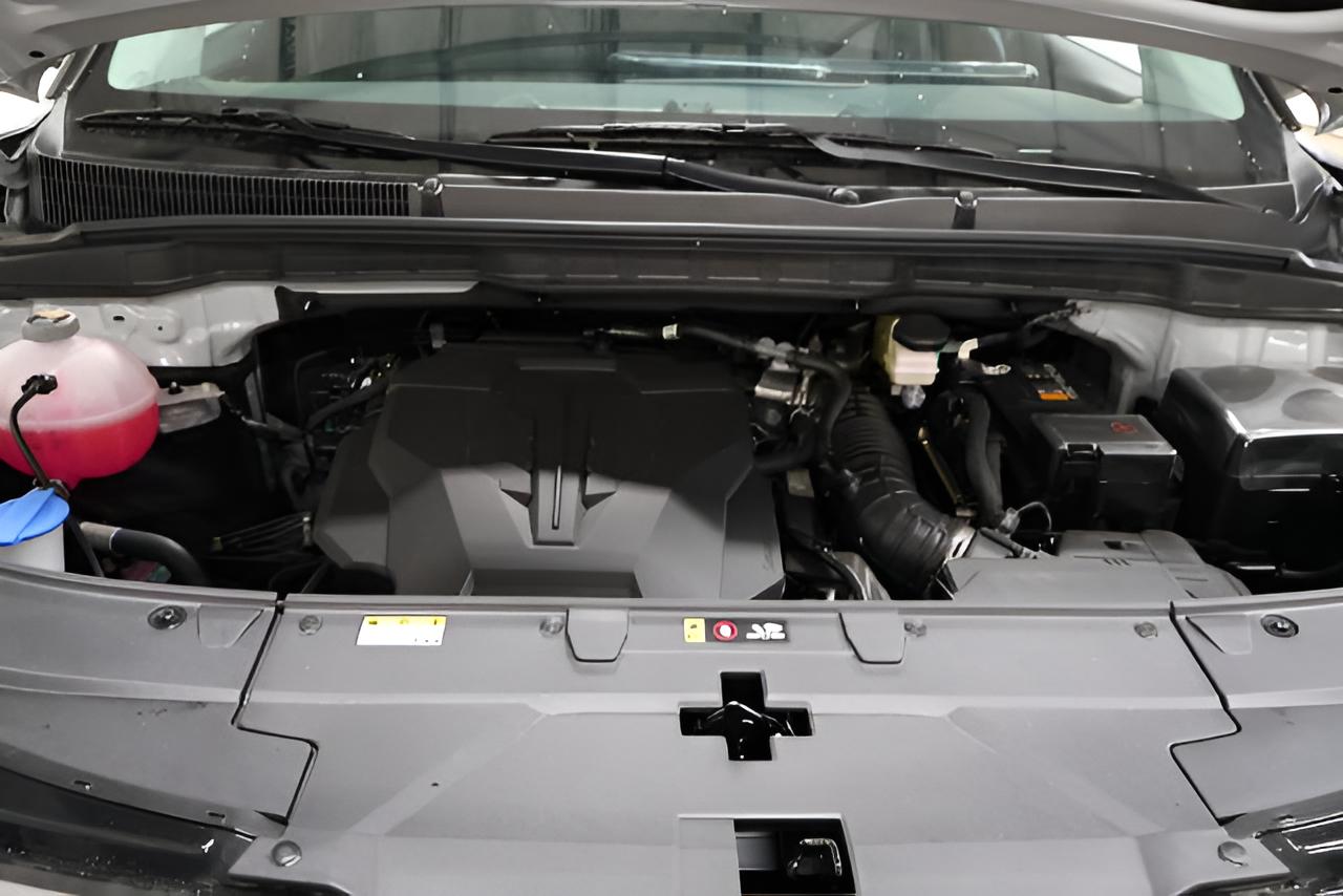 2027 Kia Carnival LXS