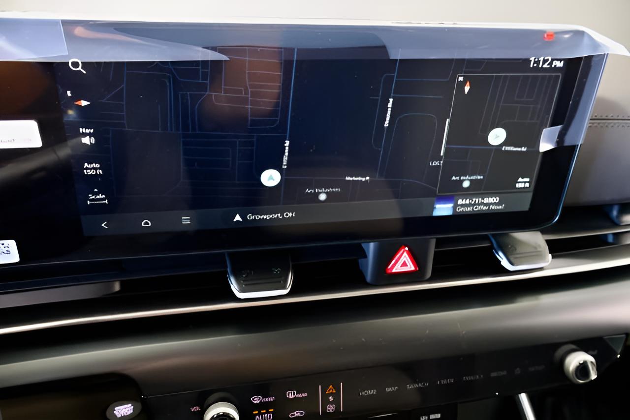 2027 Kia Carnival LXS