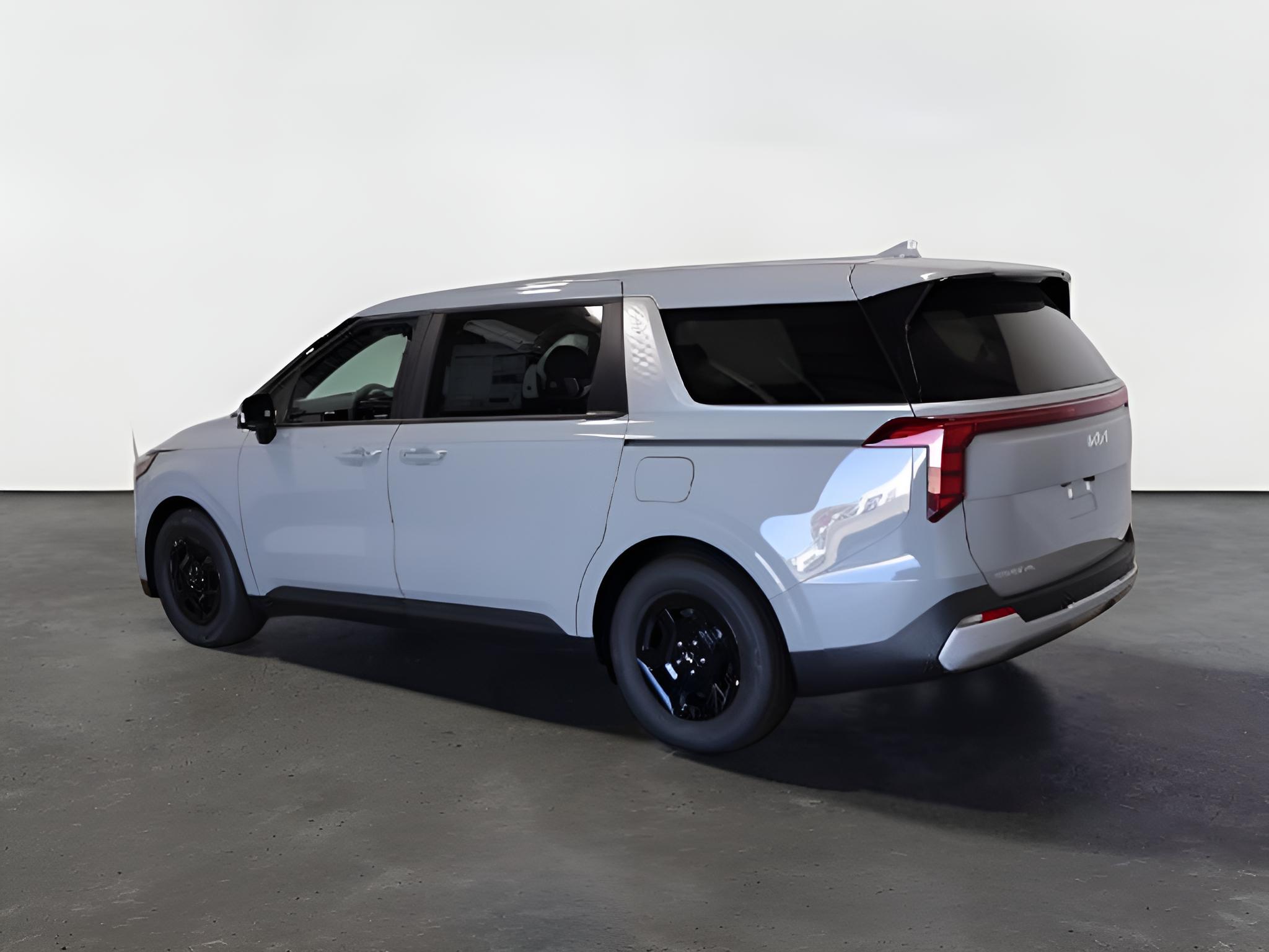 2027 Kia Carnival LXS