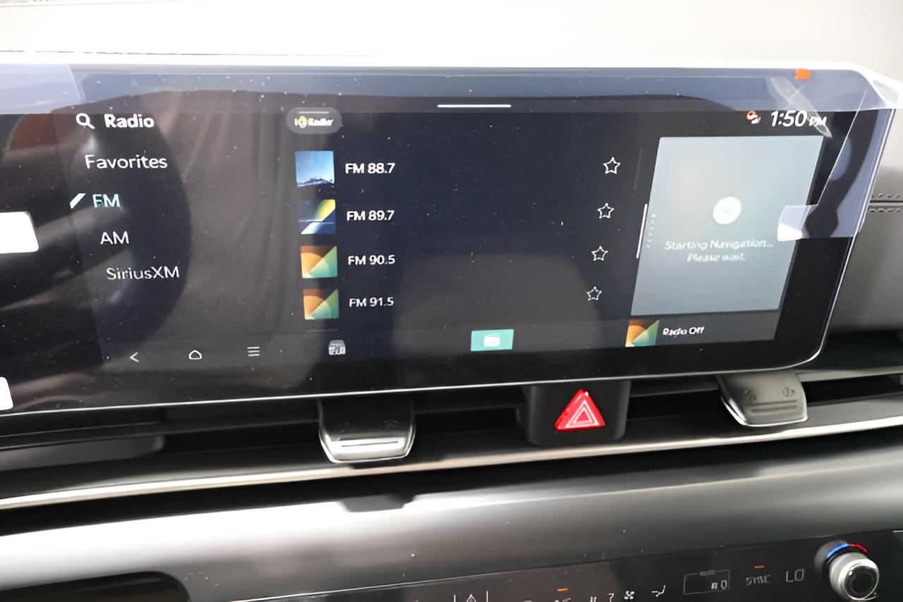 2027 Kia Carnival LXS