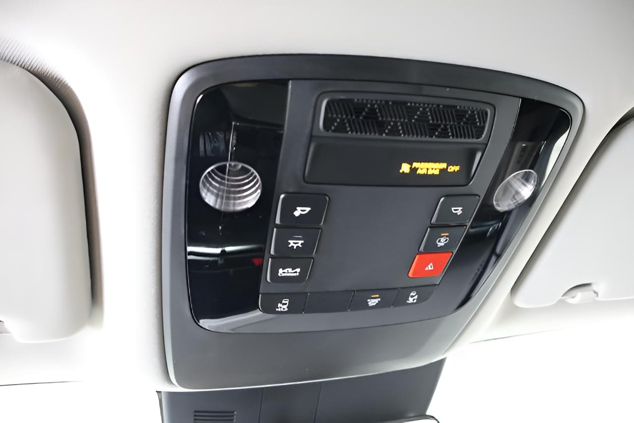 2027 Kia Carnival LXS