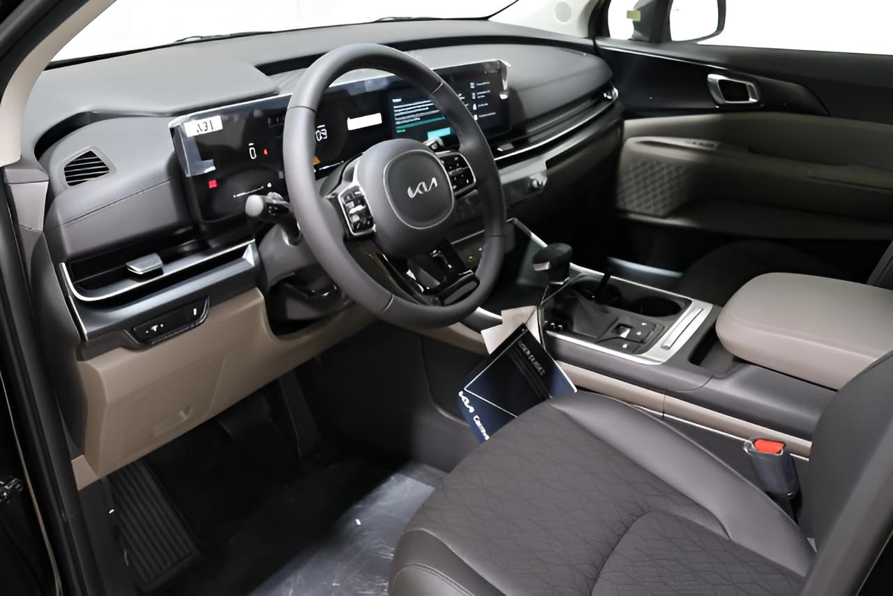 2026 Kia Carnival LXS