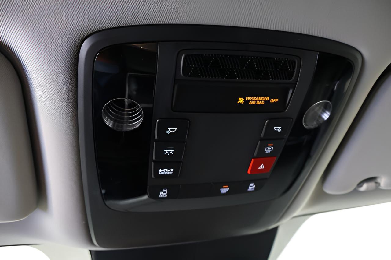 2027 Kia Carnival LXS