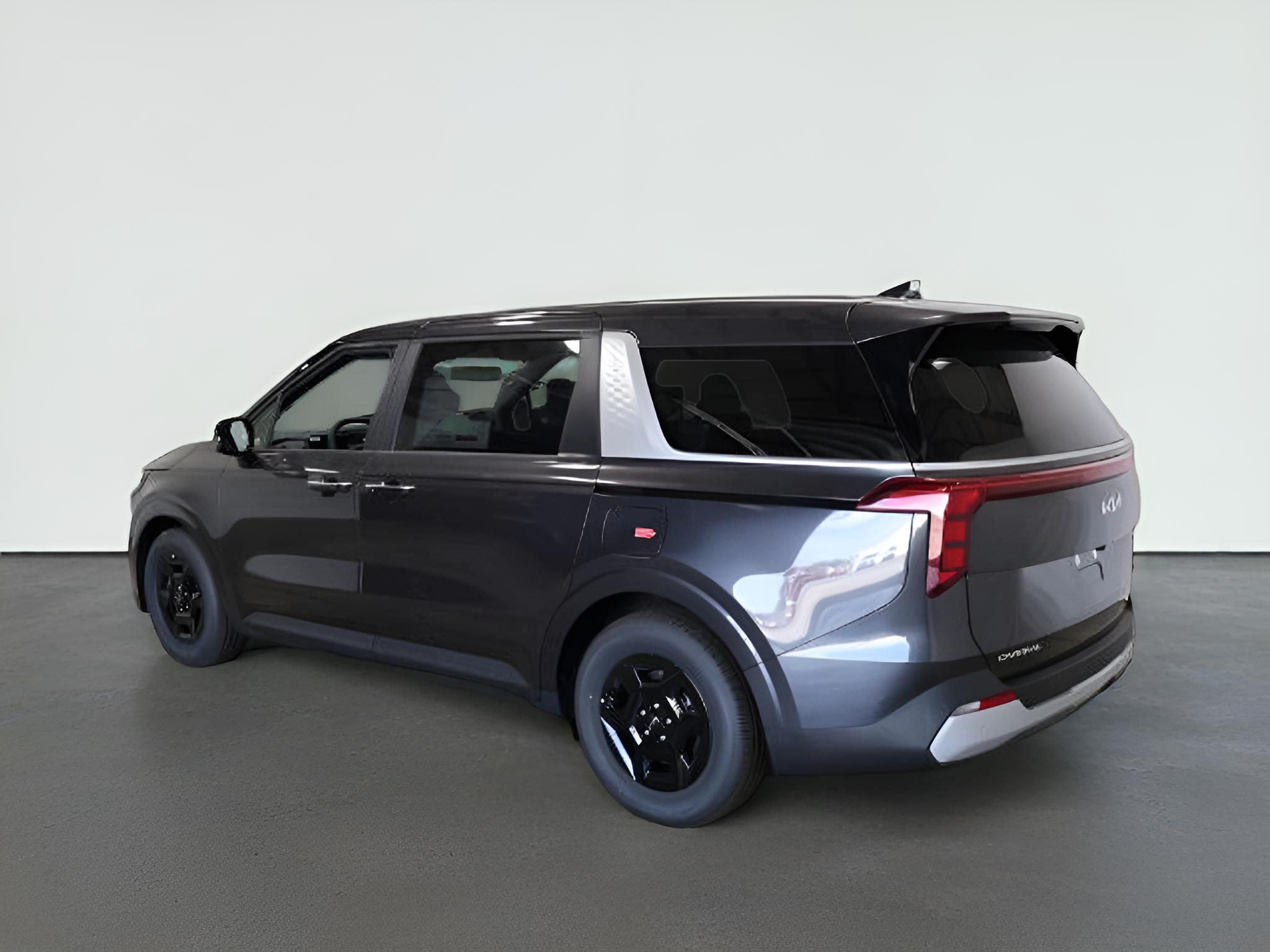 2027 Kia Carnival LXS