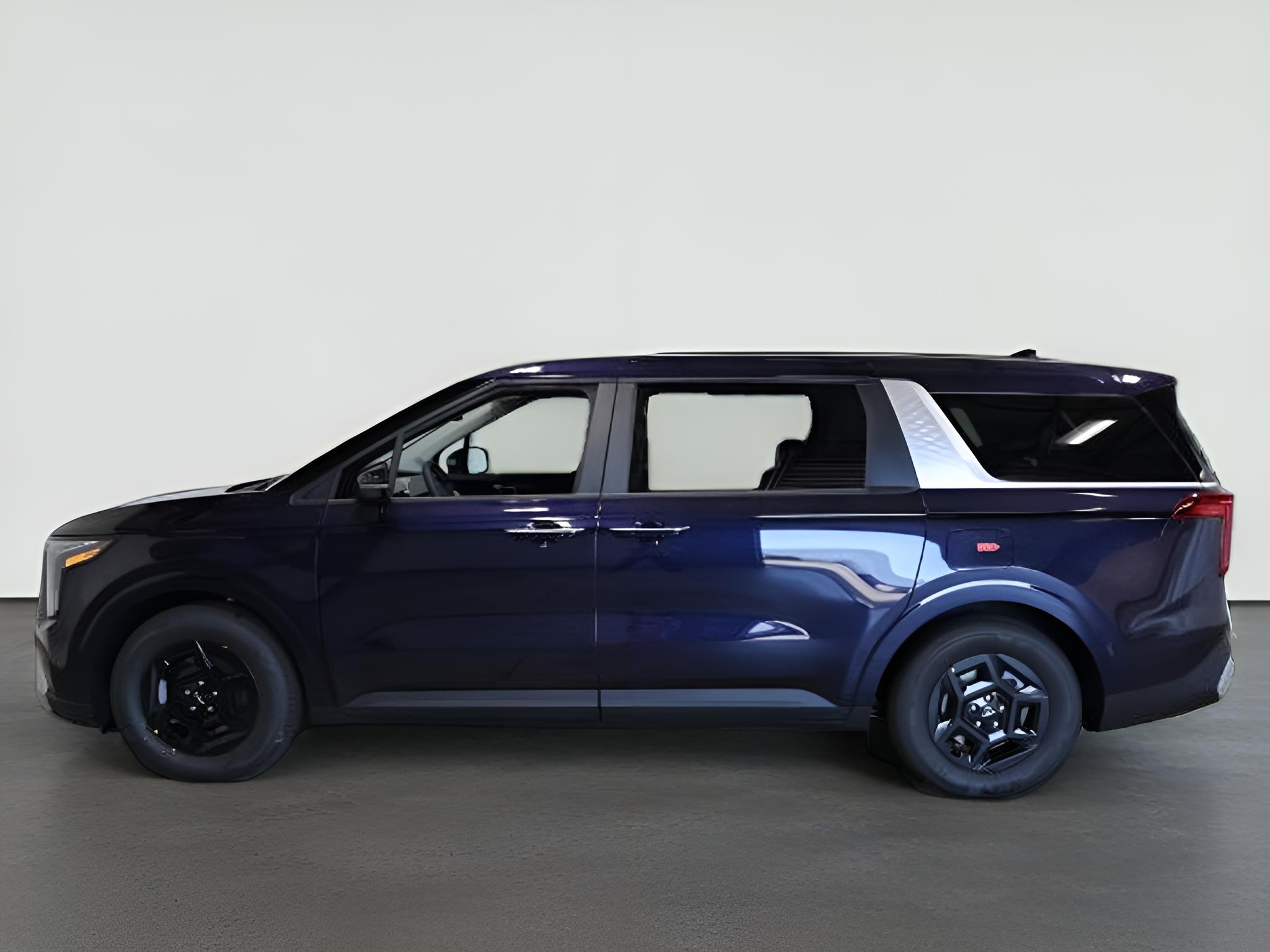 2027 Kia Carnival LXS