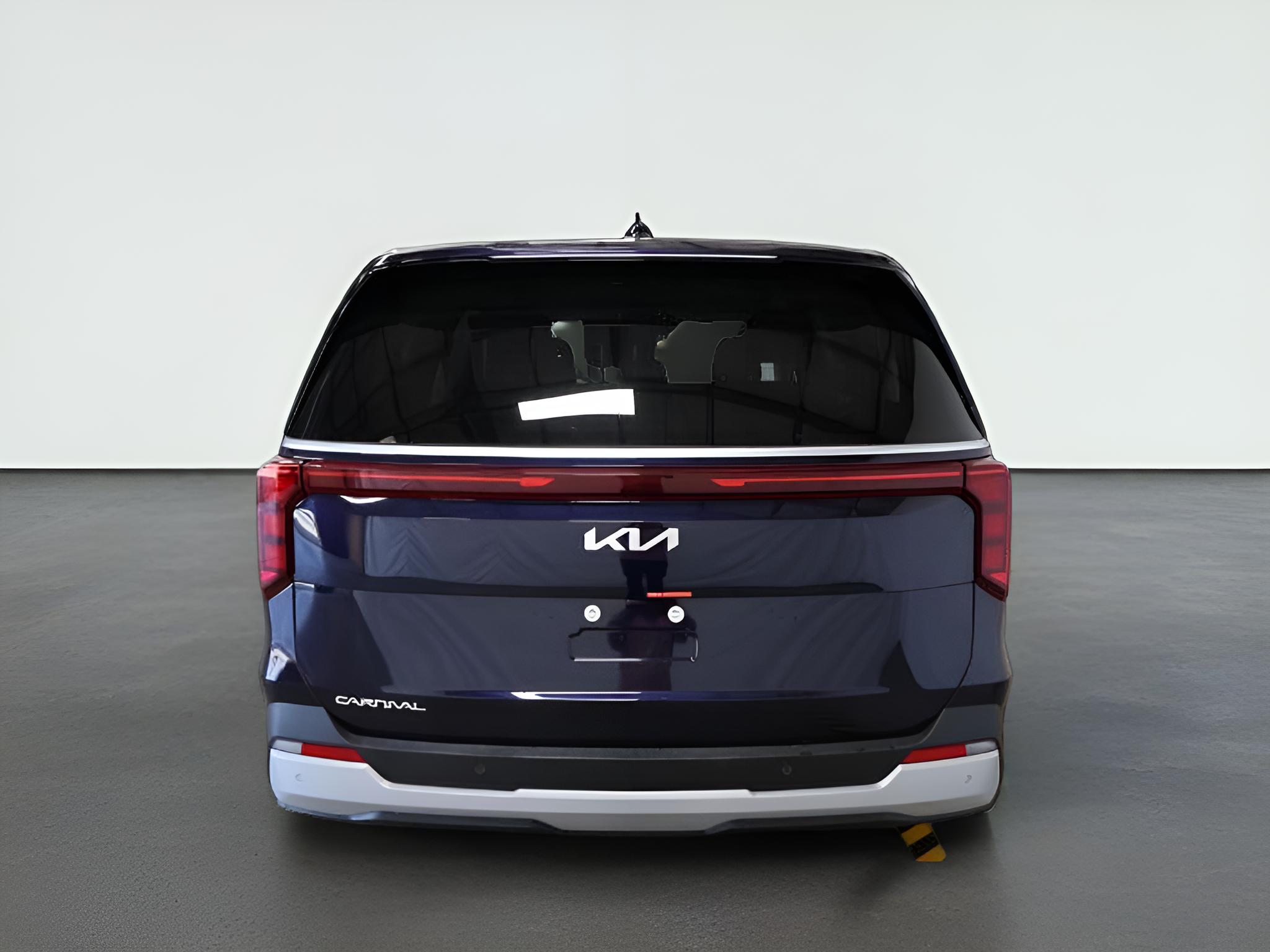 2027 Kia Carnival LXS