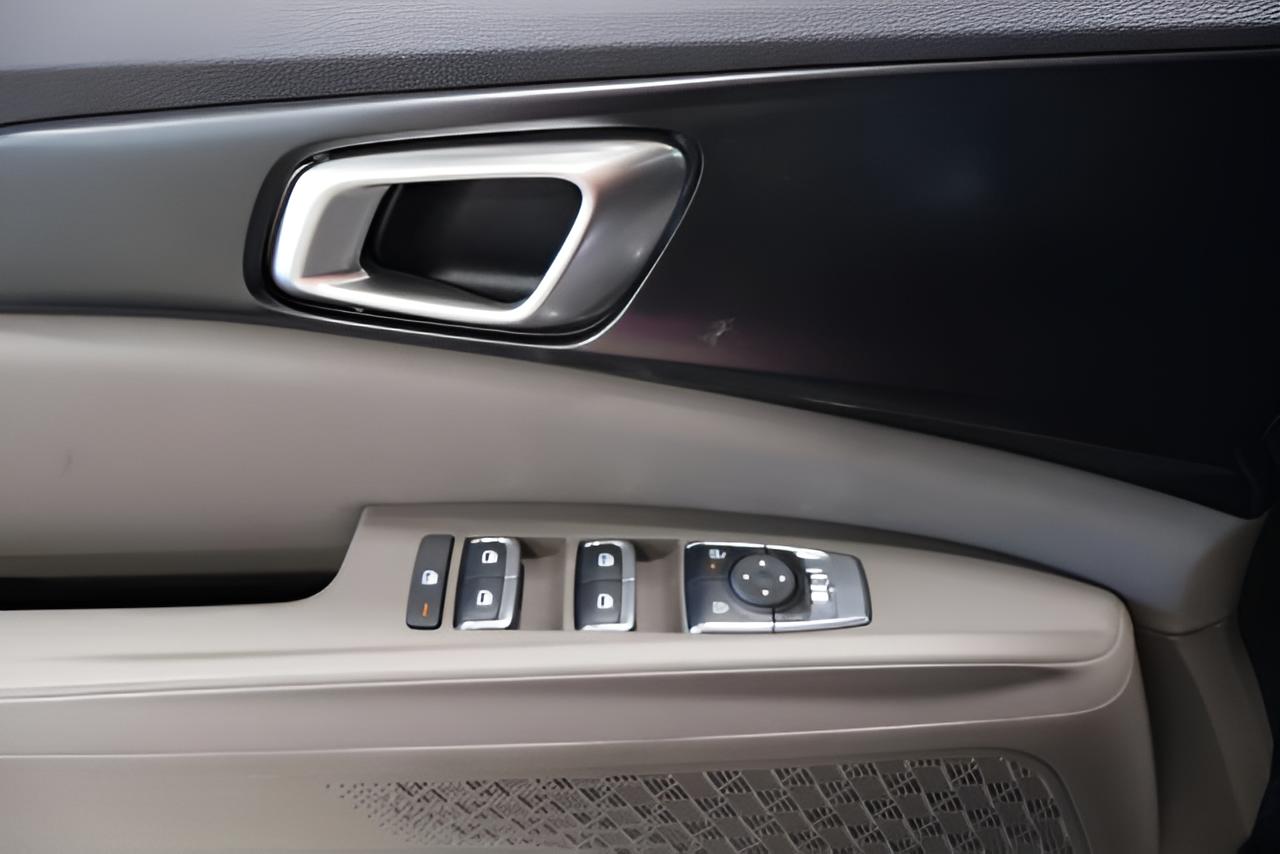 2027 Kia Carnival LXS