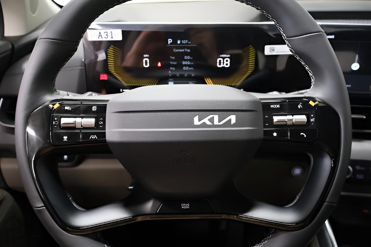 2027 Kia Carnival EX