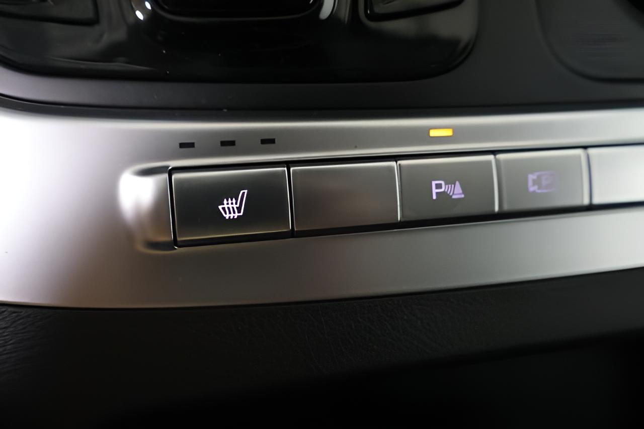 2027 Kia Carnival EX