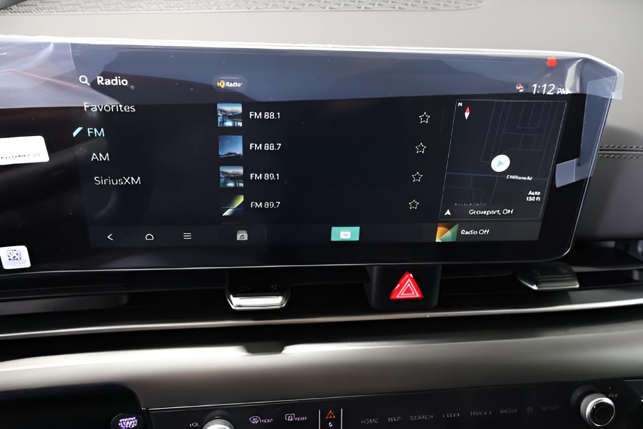 2027 Kia Carnival EX