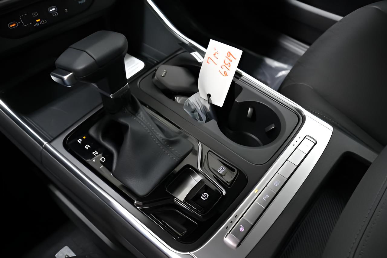2027 Kia Carnival EX