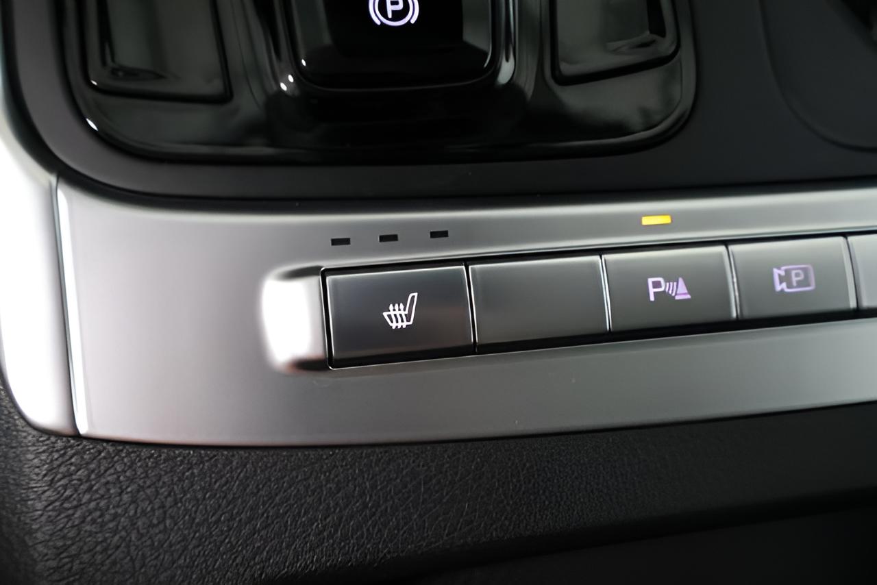 2027 Kia Carnival EX