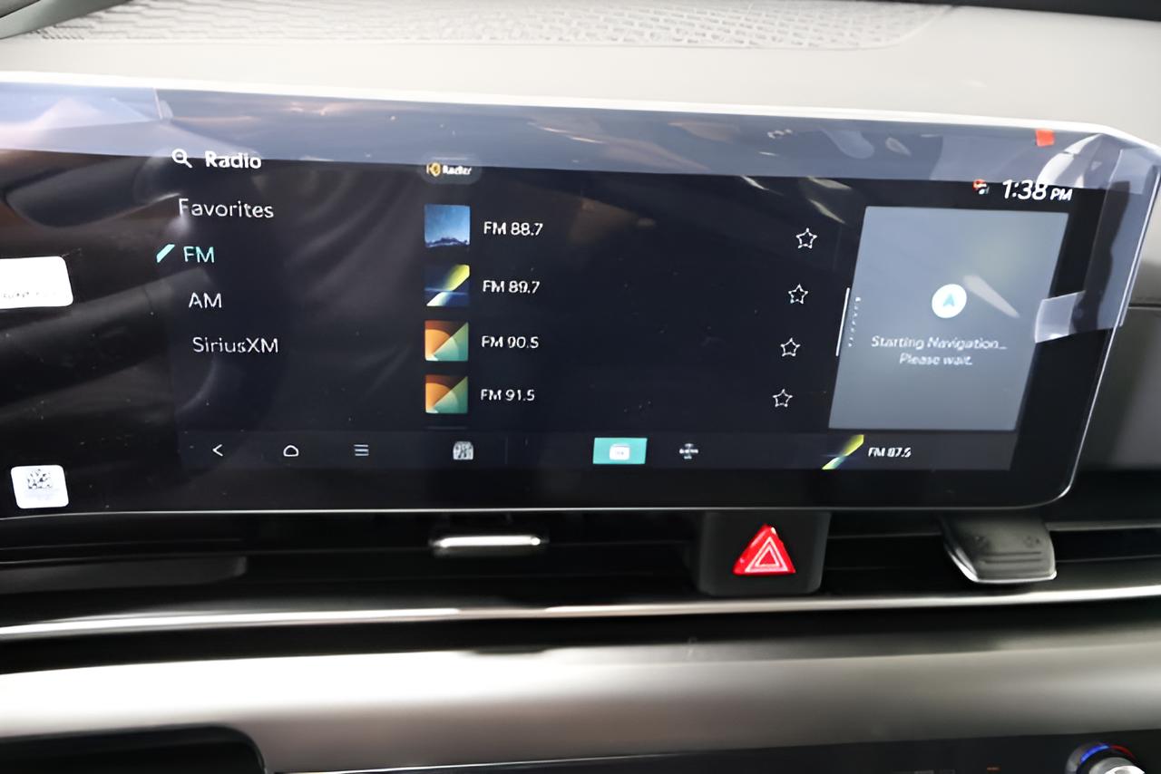 2027 Kia Carnival EX