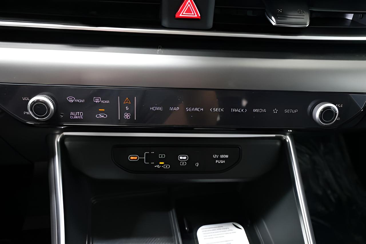 2027 Kia Carnival EX
