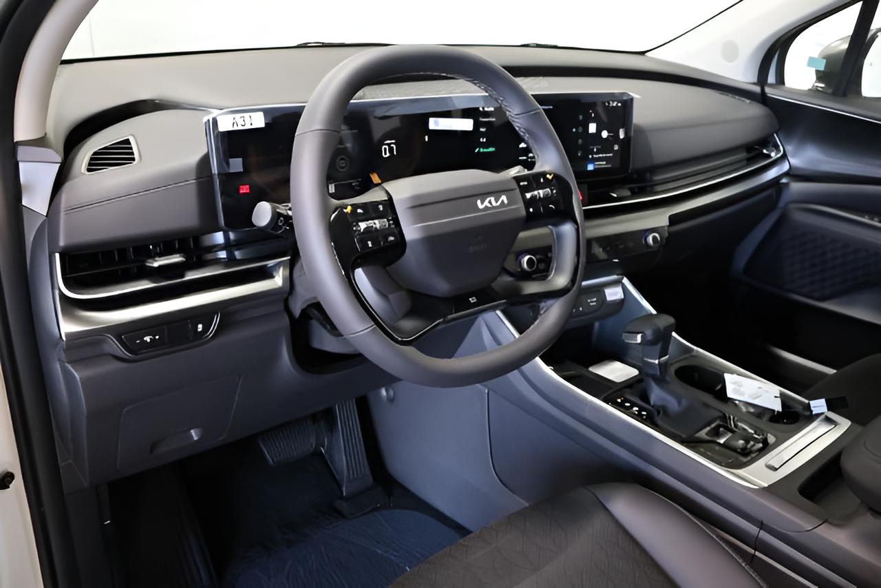 2027 Kia Carnival EX