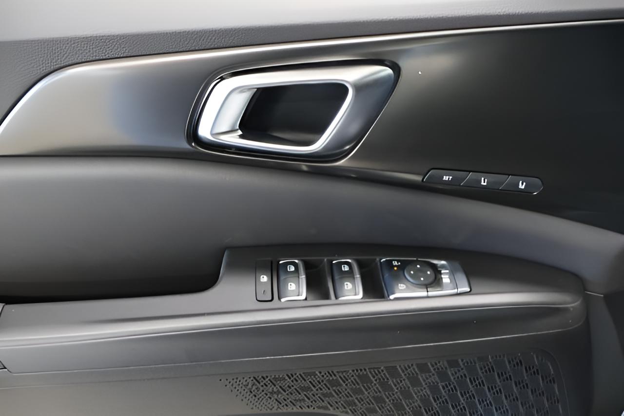 2027 Kia Carnival EX