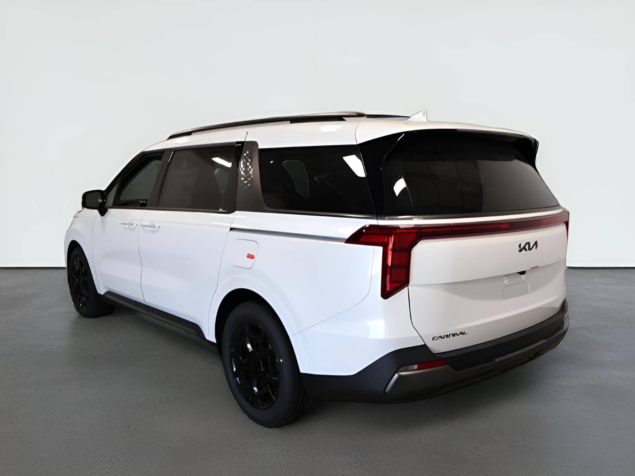 2027 Kia Carnival EX