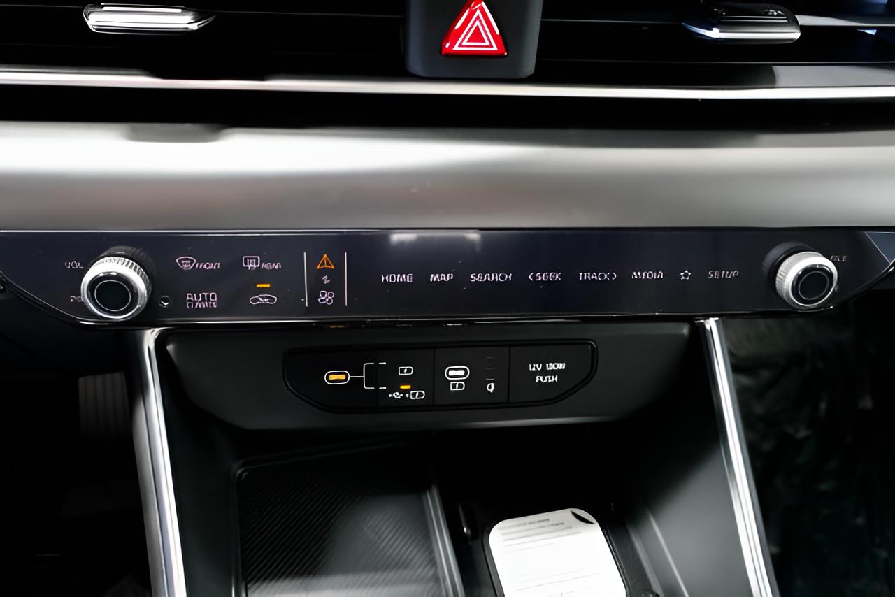 2027 Kia Carnival EX