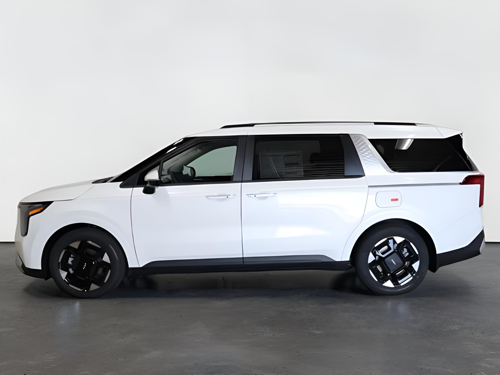 2027 Kia Carnival EX