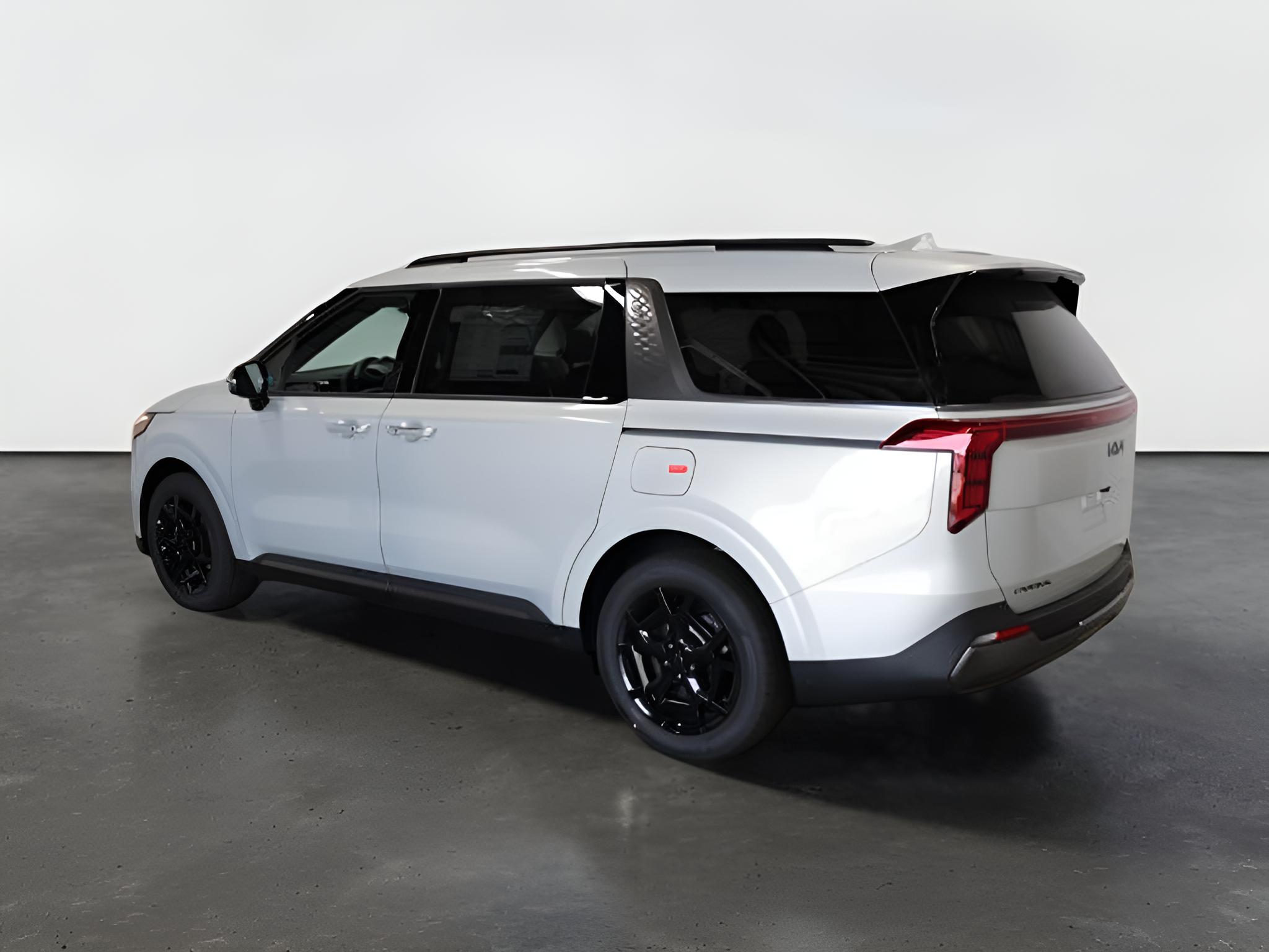 2027 Kia Carnival Hybrid EX