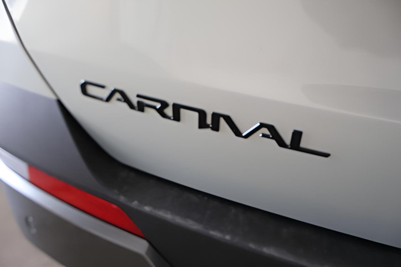 2027 Kia Carnival Hybrid EX