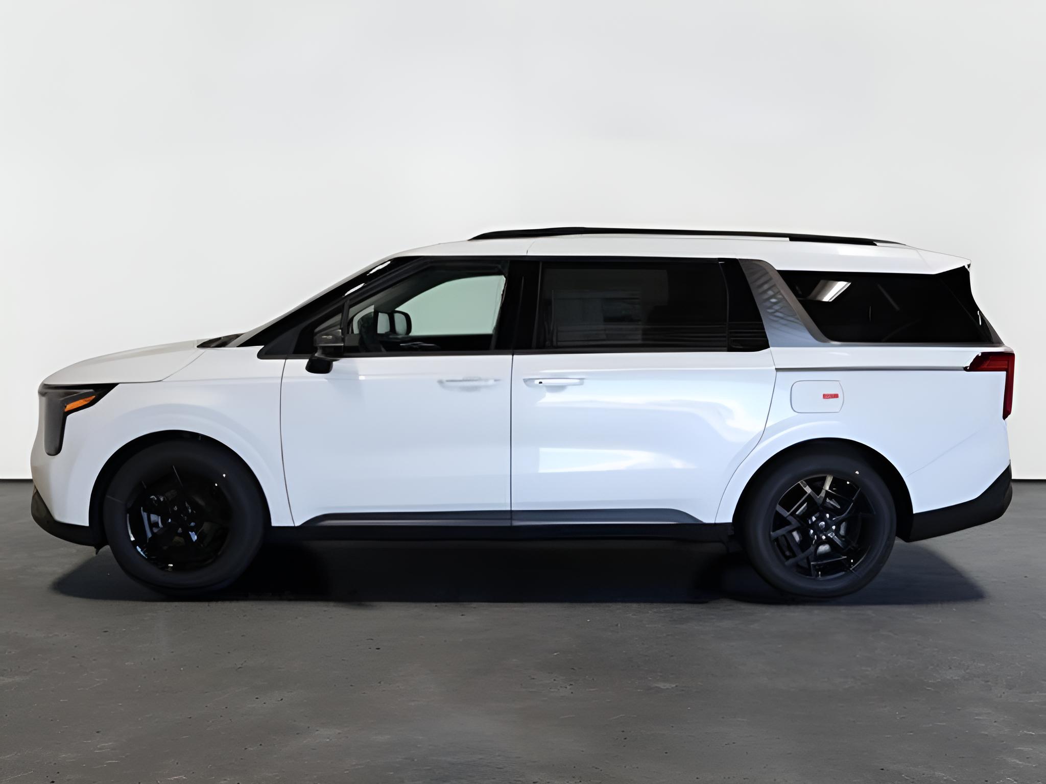 2027 Kia Carnival SX