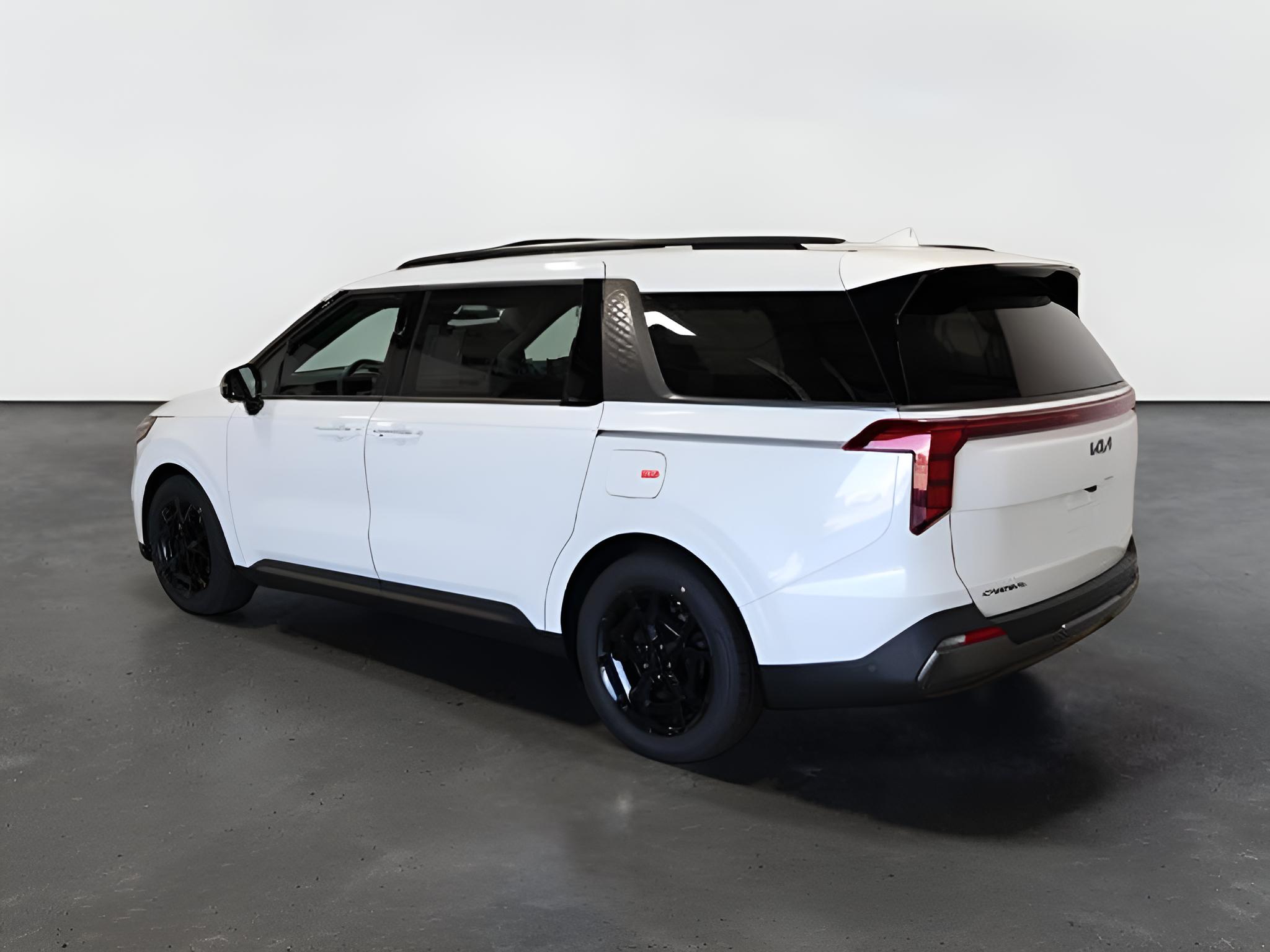 2027 Kia Carnival SX