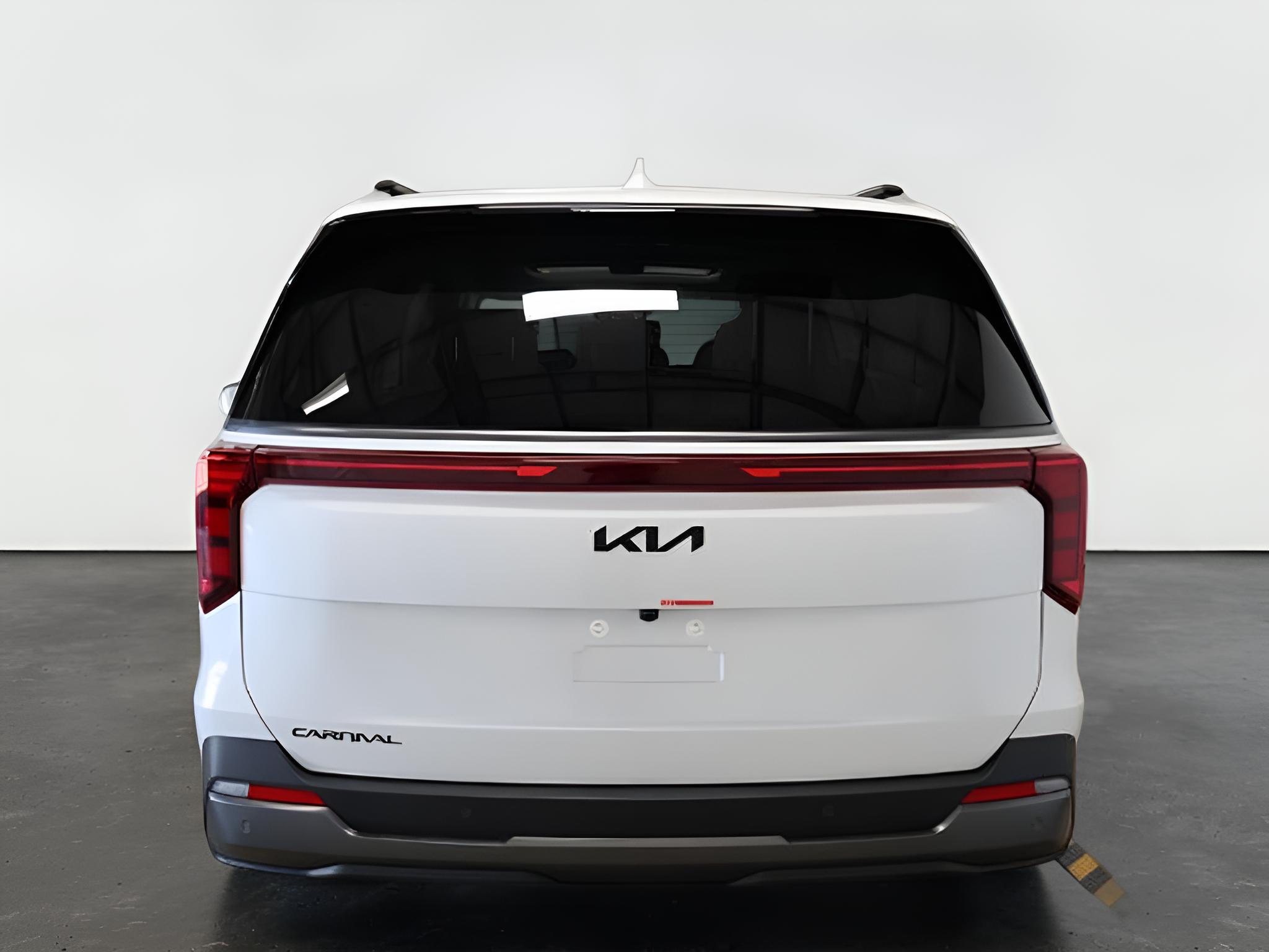 2027 Kia Carnival SX