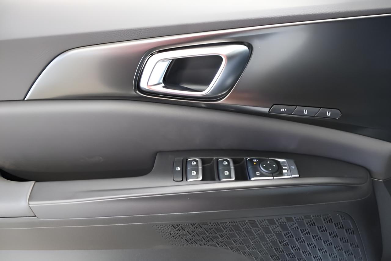 2027 Kia Carnival SX