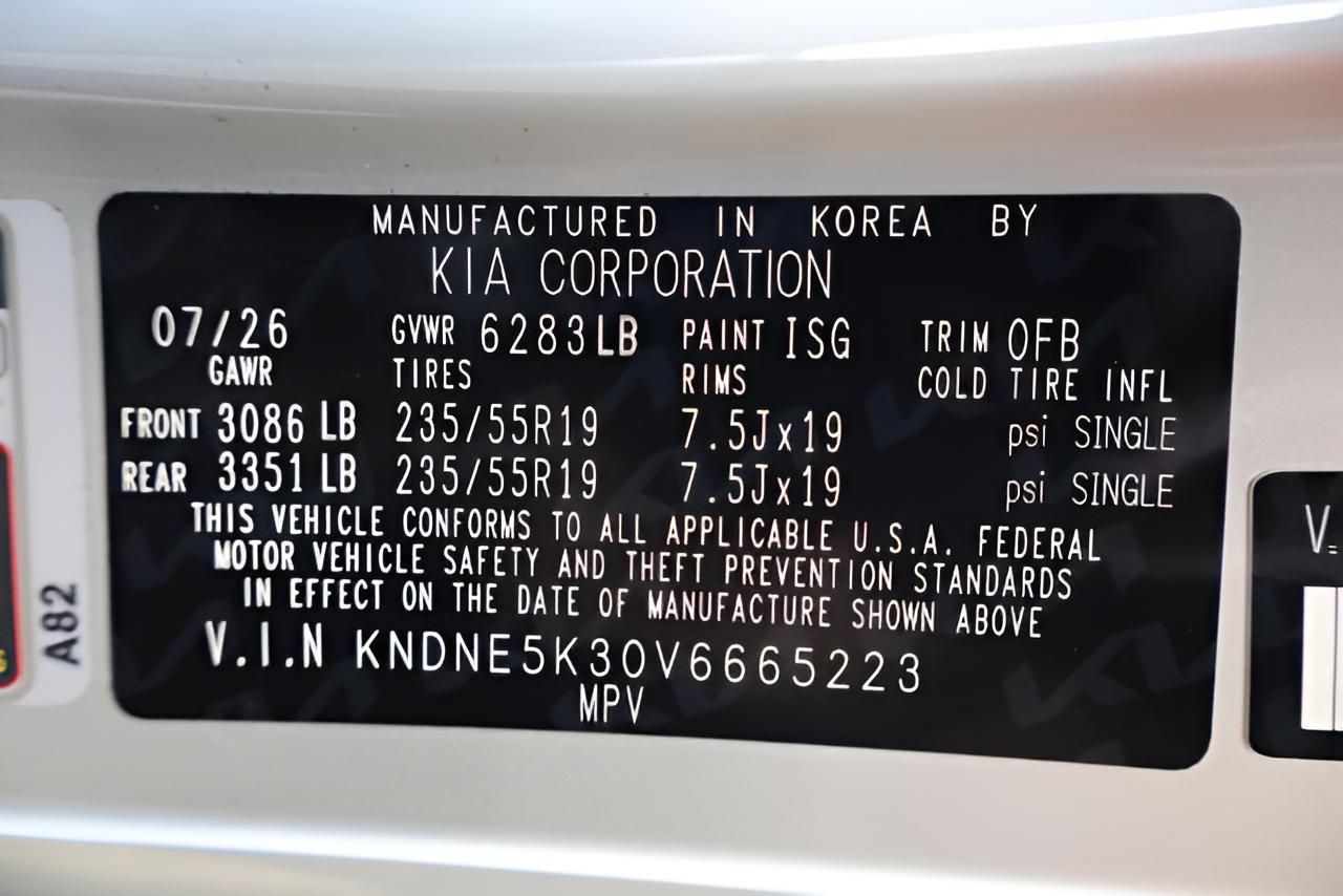 2027 Kia Carnival SX