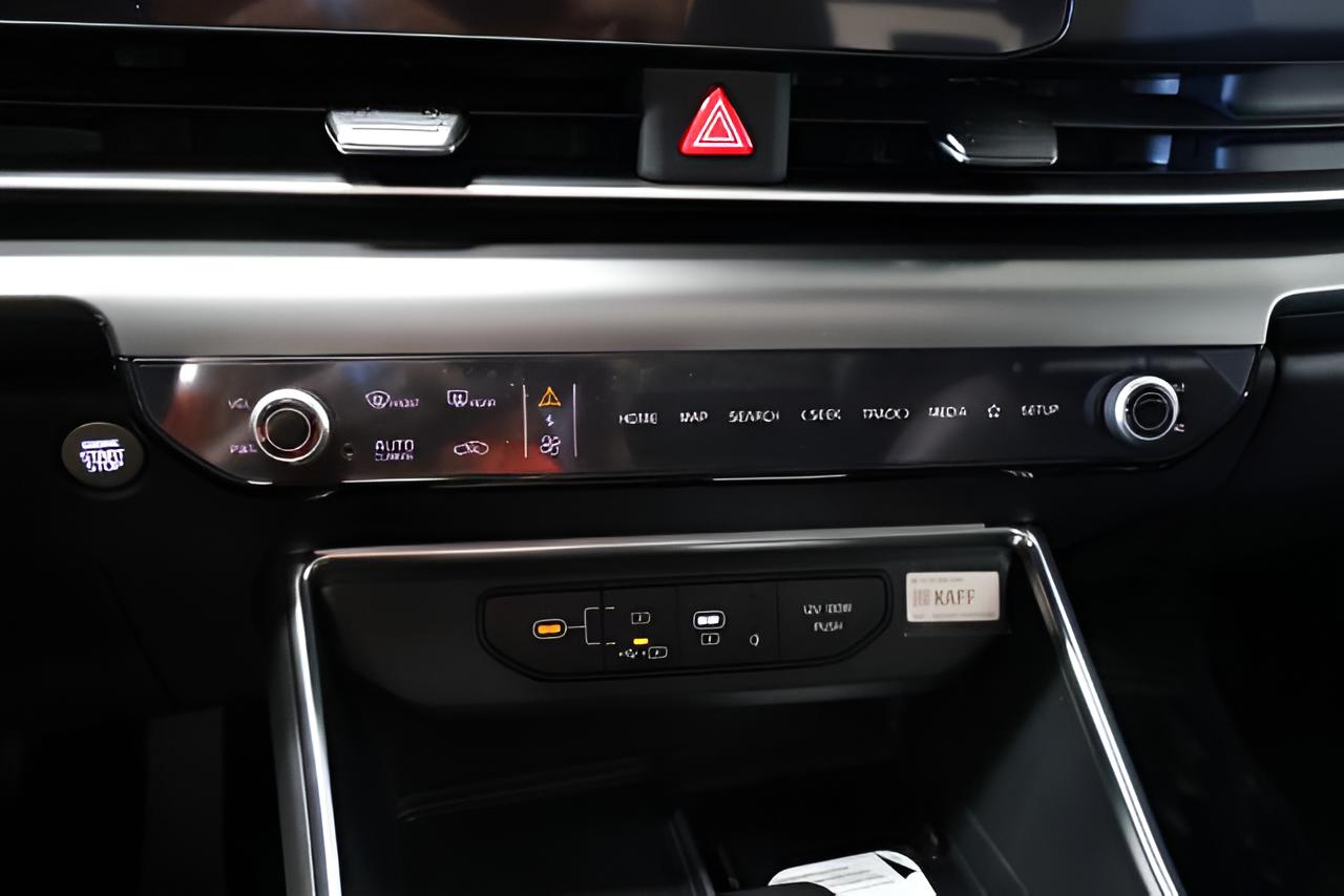 2027 Kia Carnival SX