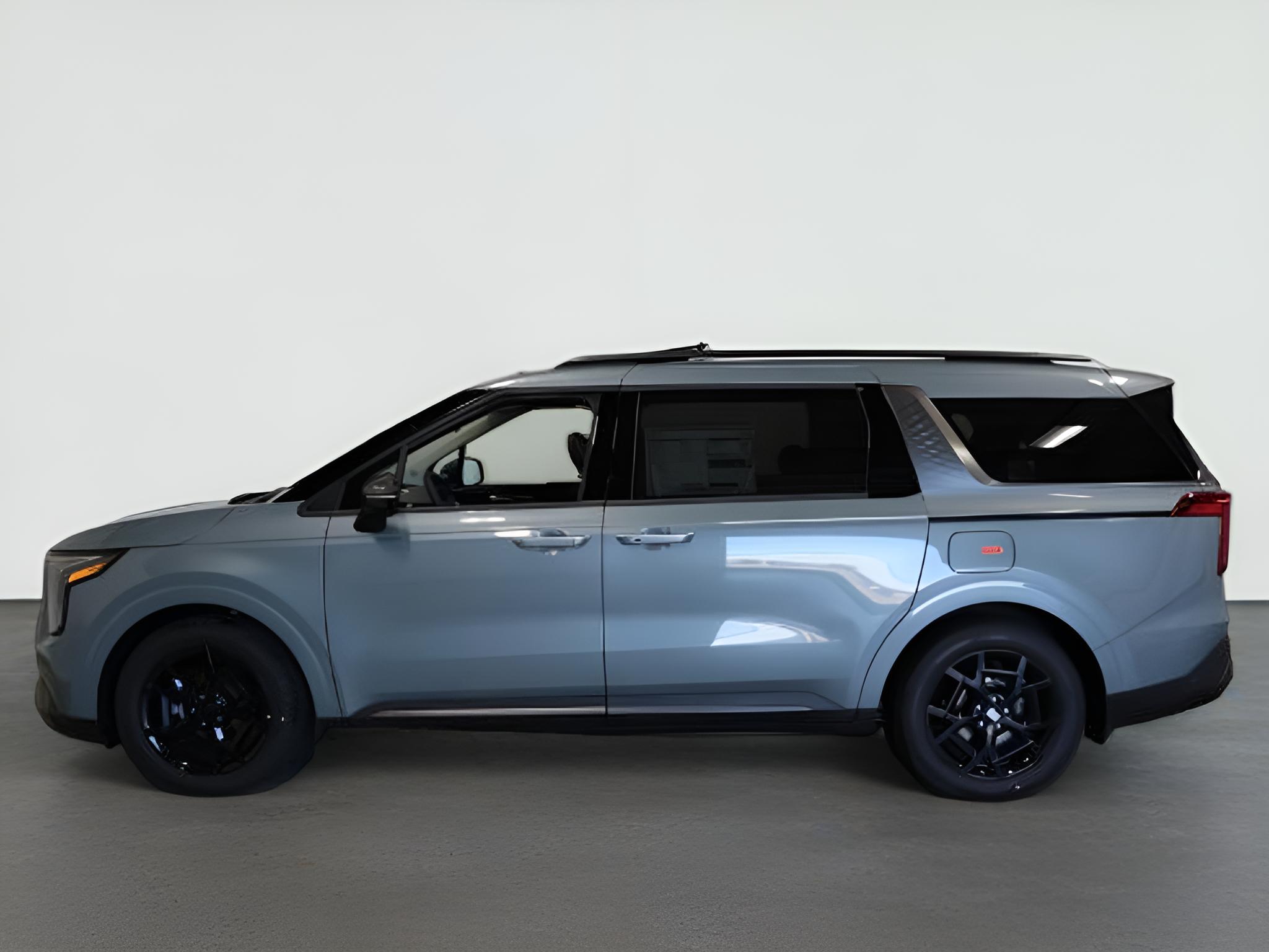 2027 Kia Carnival SX