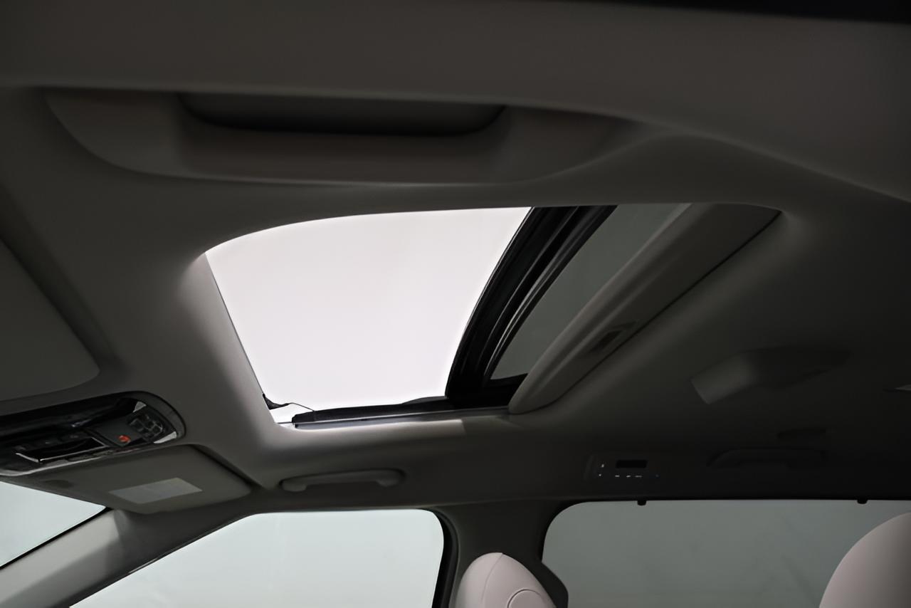 2027 Kia Carnival SX Prestige