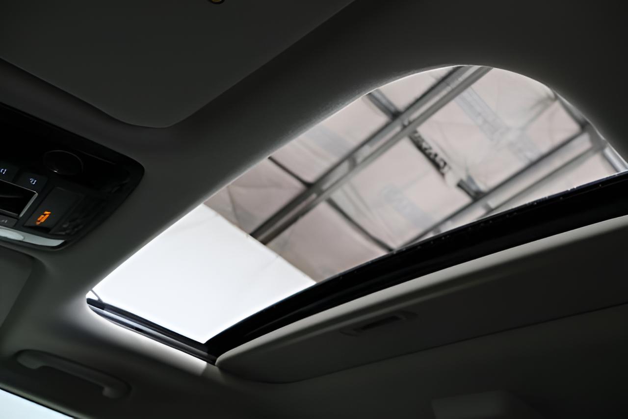 2027 Kia Carnival SX