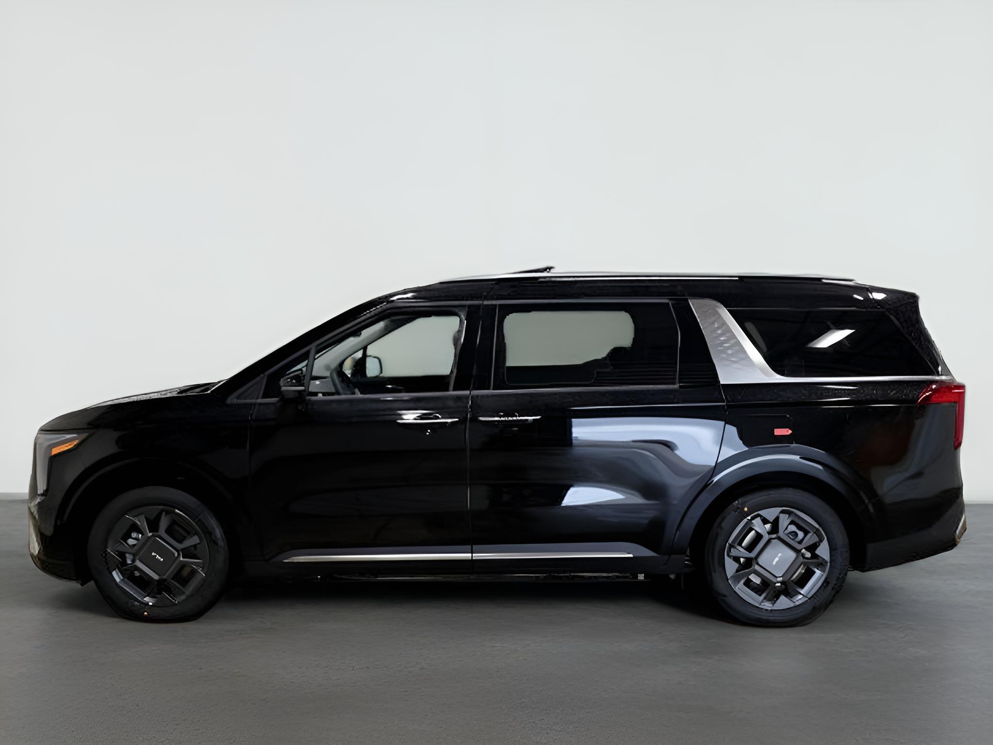 2027 Kia Carnival SX