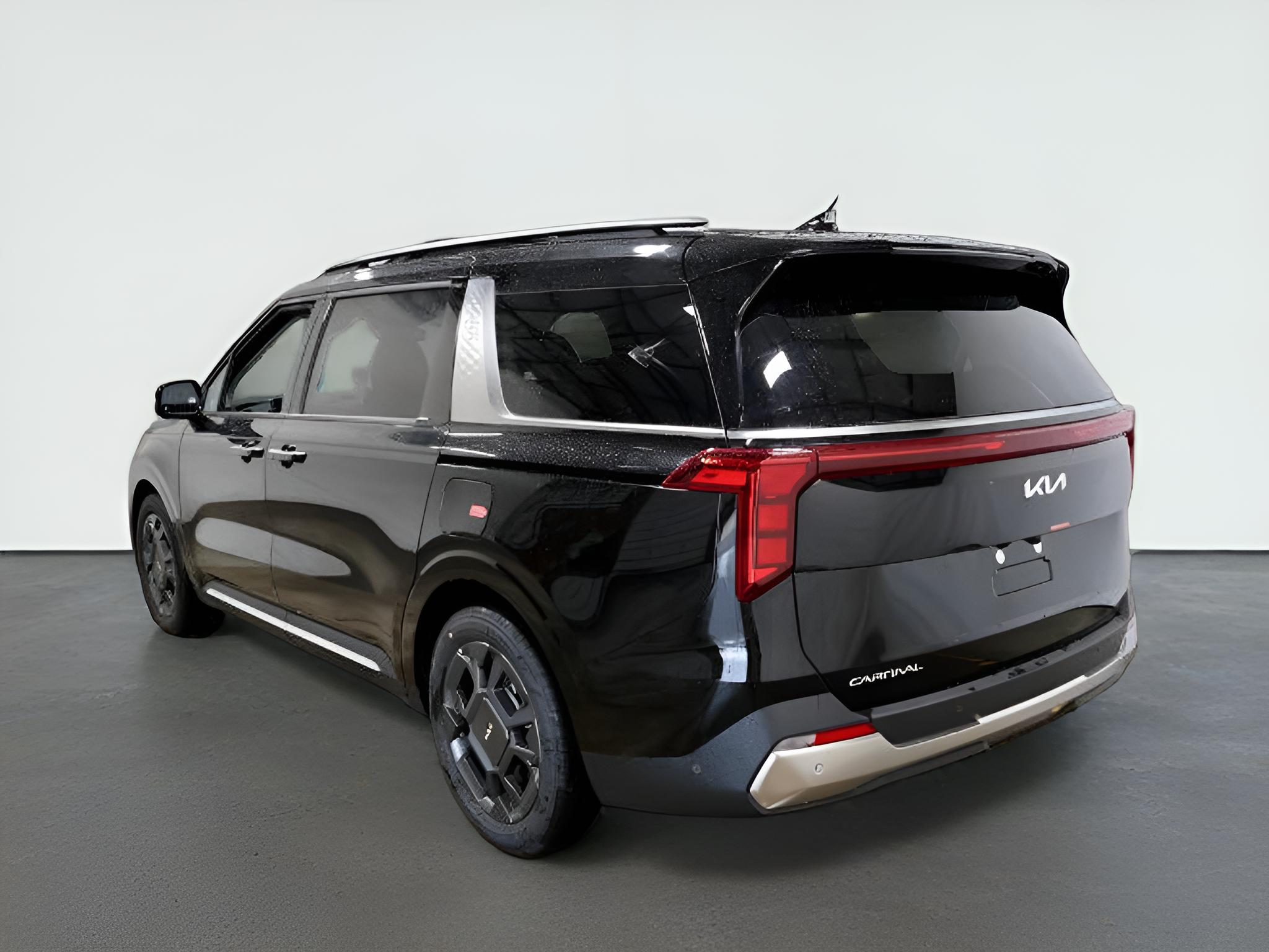 2027 Kia Carnival SX