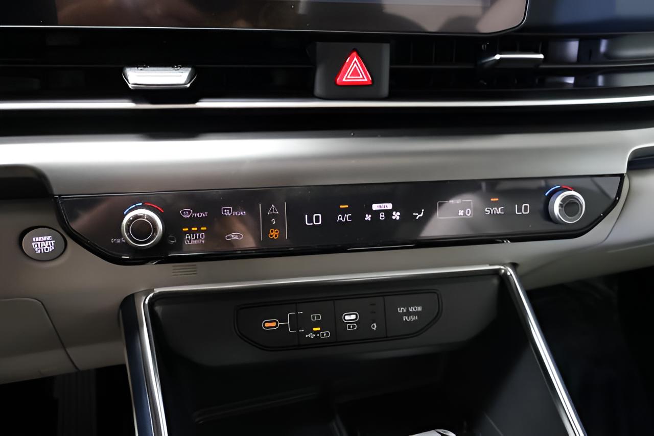 2027 Kia Carnival SX Prestige