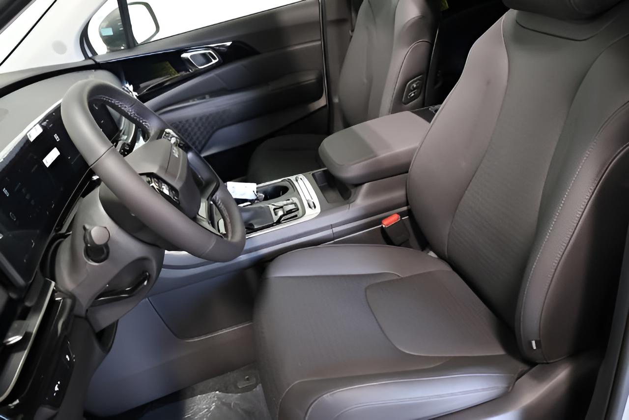 2027 Kia Carnival SX Prestige