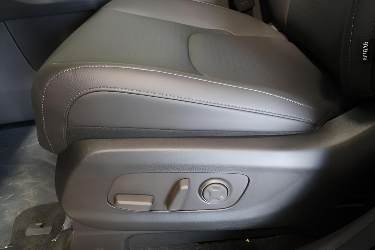 2027 Kia Carnival SX Prestige