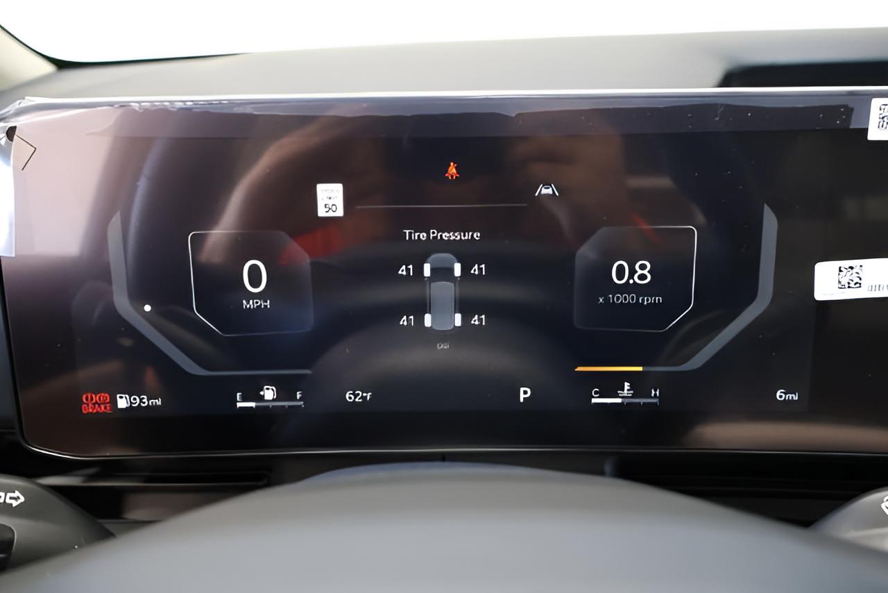 2027 Kia Carnival SX