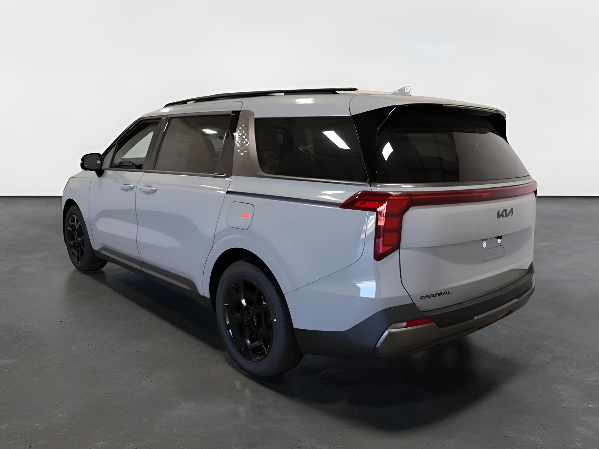 2027 Kia Carnival SX