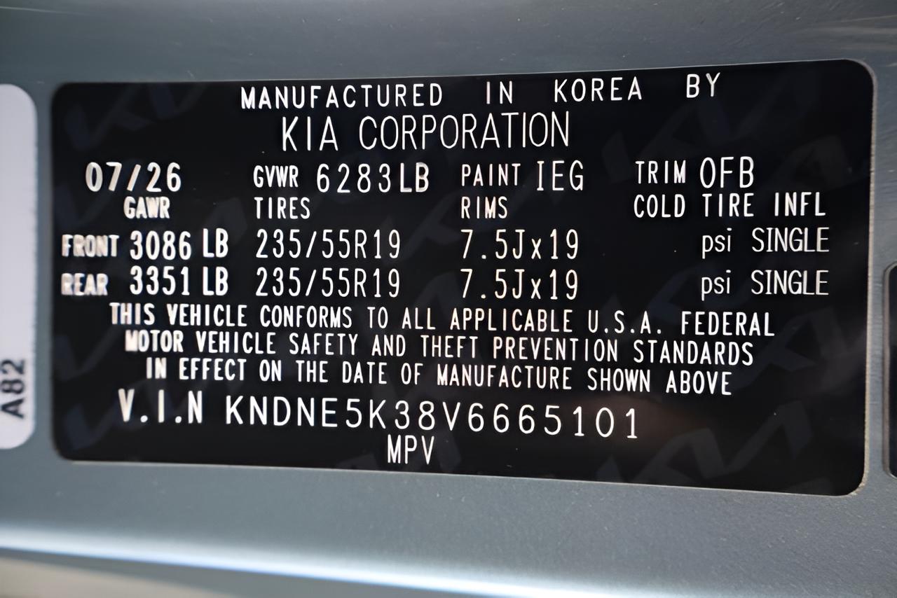 2027 Kia Carnival SX