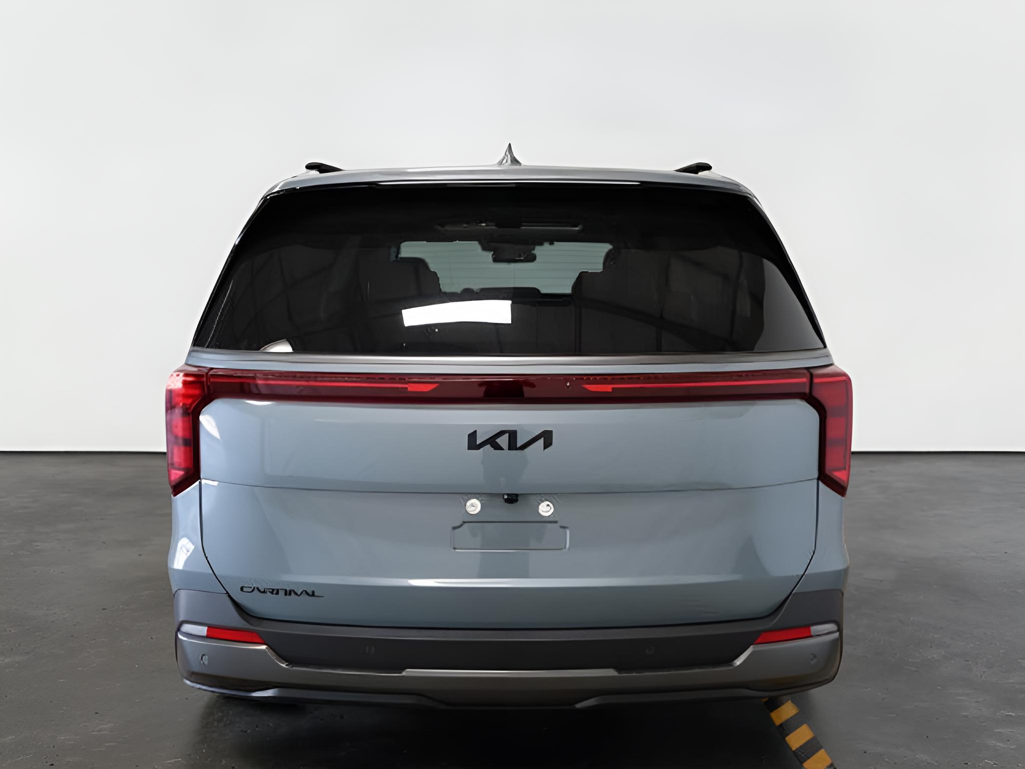 2027 Kia Carnival SX