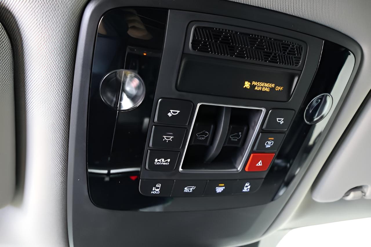 2027 Kia Carnival Hybrid SX