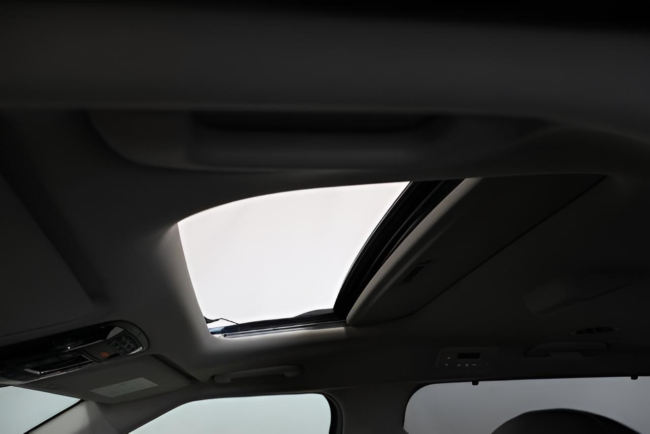 2027 Kia Carnival Hybrid SX