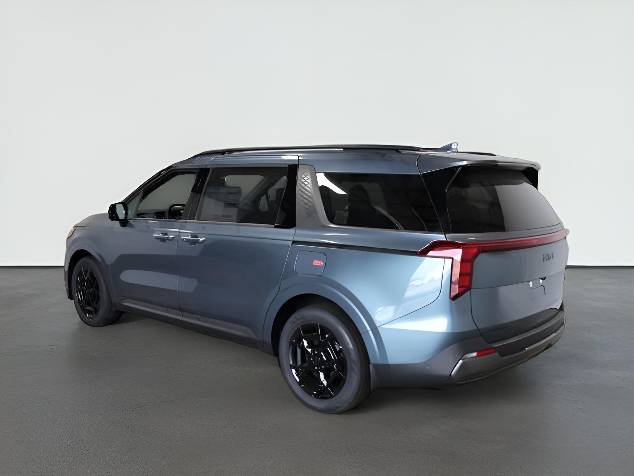 2027 Kia Carnival Hybrid SX