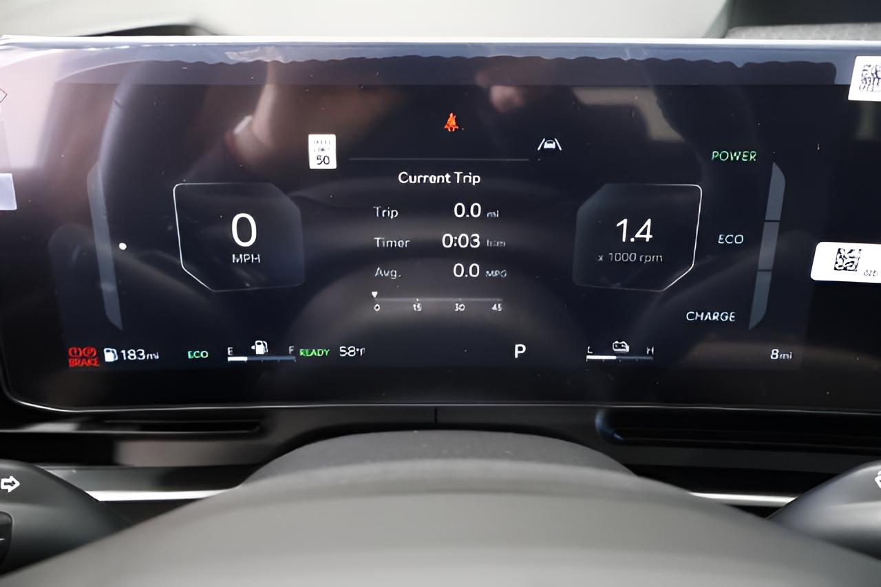 2027 Kia Carnival Hybrid SX