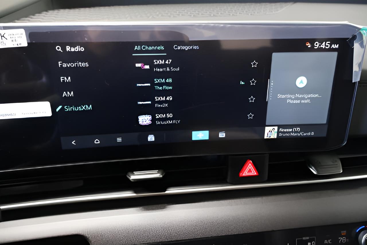 2027 Kia Carnival Hybrid SX