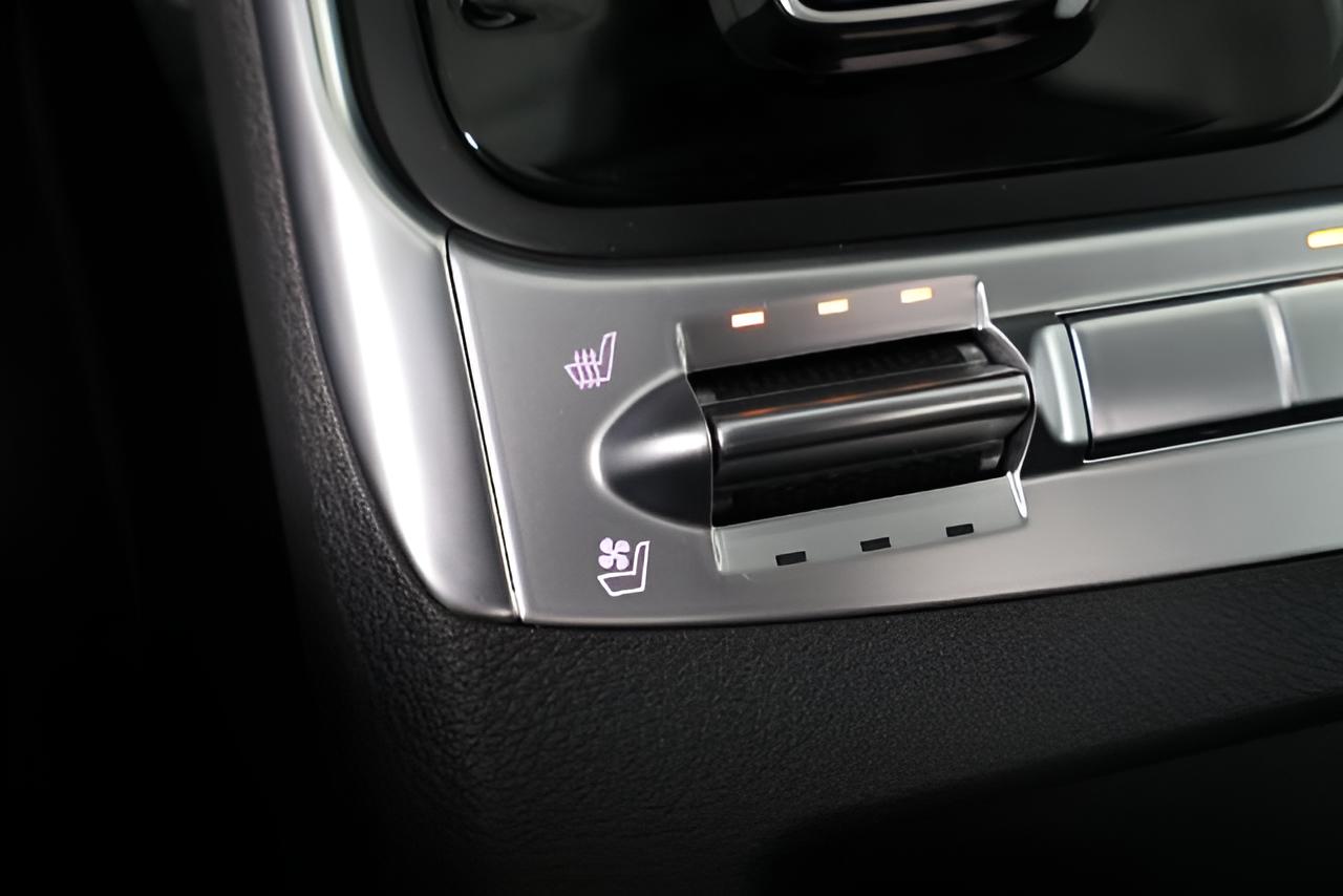 2027 Kia Carnival Hybrid SX